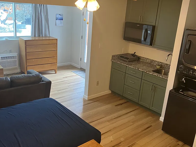 108 Agate St #X — Photo 3