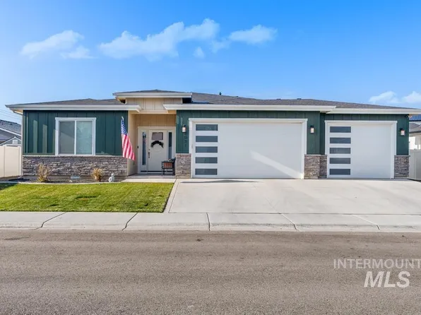 2031 Heitz Ave, Fruitland, ID 83619