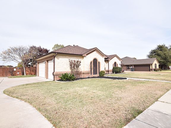 2nd image of 6401 Tanzanite Dr