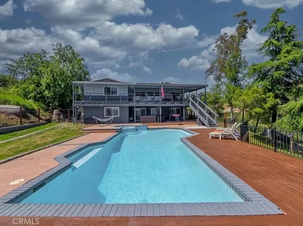 2302 Via Dieguenos, Alpine, CA 91901