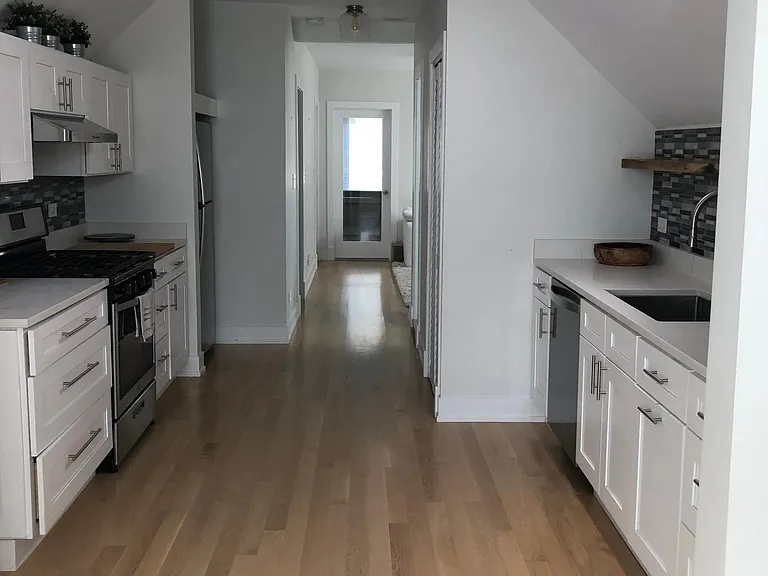 4514 N Harding Ave #2 — Photo 12