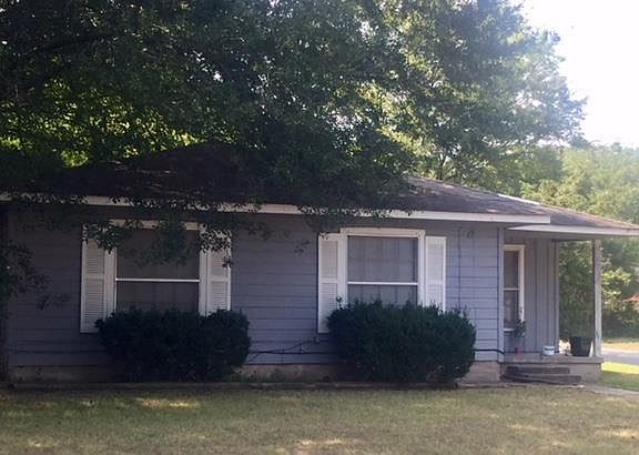 5th image of 421 Vine Dr