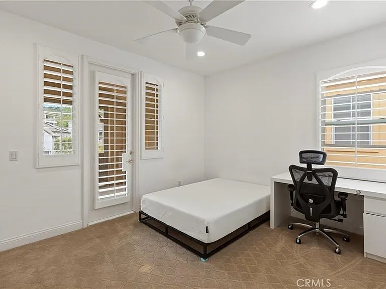 53 Long View Rd — Photo 11