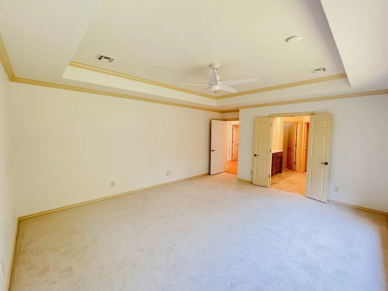 3124 Viewmont Ct — Photo 23