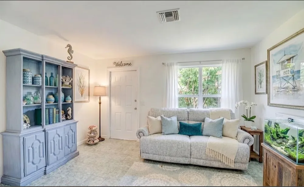 1675 Highland Ave — Photo 1