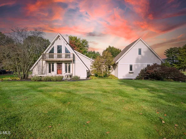 6344 N River Rd, Waterville, OH 43566