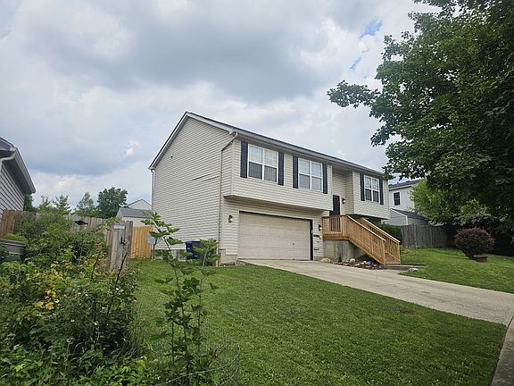 2nd image of 3352 Meadow Gold Dr