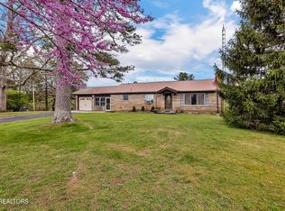 6111 Nashville Hwy, Deer Lodge, TN 37726