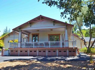 51 Oak Knoll Ct, Walnut Creek, CA 94596