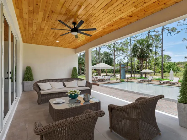 17882 32nd Lane N, The Acreage, FL 33470