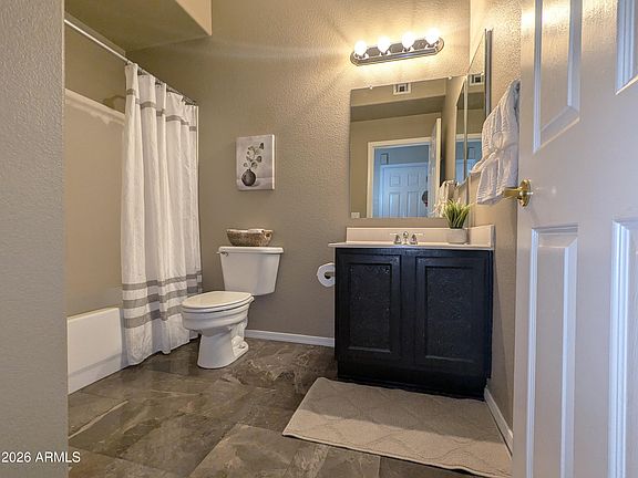 4th image of 1445 E Broadway Rd Unit 106