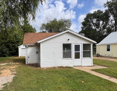 1323 Woodlawn St, Dixon, IL, 61021