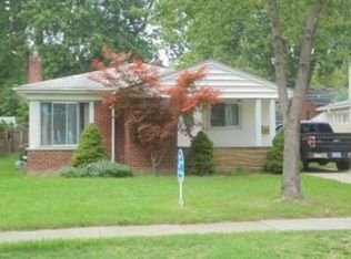 819 N Campbell Rd, Royal Oak, MI 48067