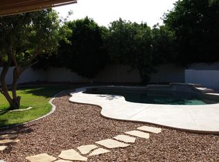 1124 S Oak Ct, Gilbert, AZ 85233