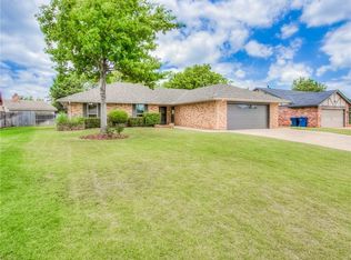 11009 Bluff Creek Dr, Oklahoma City, OK 73162