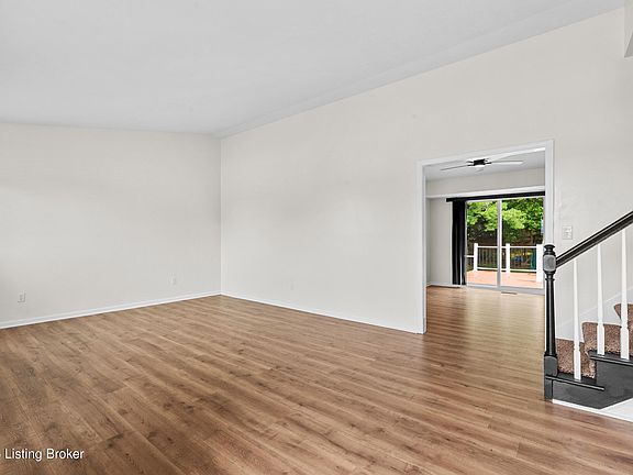 5th image of 7406 Covey Pl
