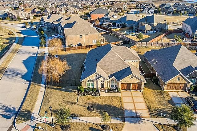 1st image of 1117 Breakwater Dr