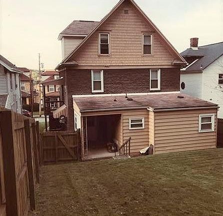 3rd image of 819 Park Ave