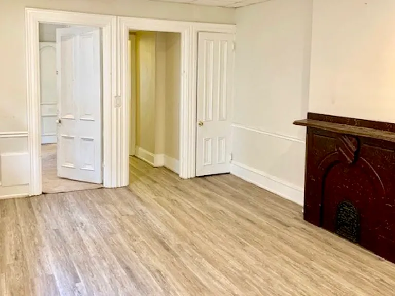 605 W Orange St #1 — Photo 6