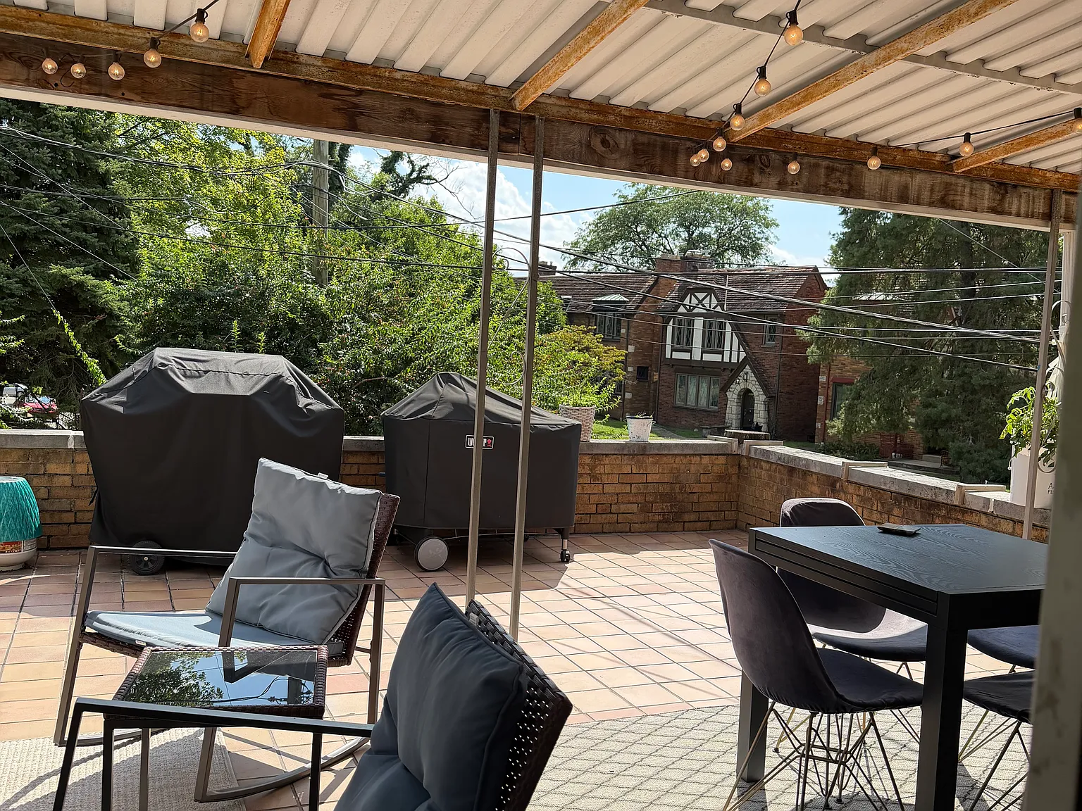 2 bed, $1,600 — Photo 3