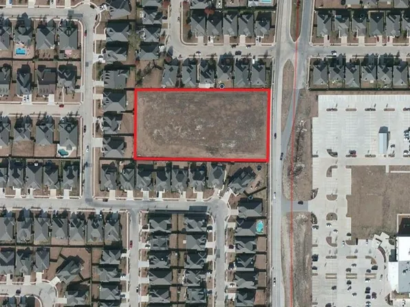 10001 N Beach St, Fort Worth, TX 76244