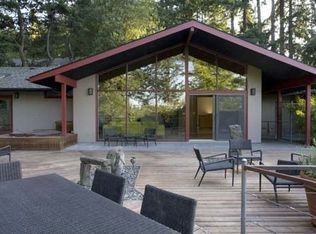 2434 SW Humphrey Park Rd, Portland, OR 97221