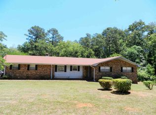 209 Frederick Dr, Athens, GA 30607