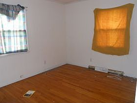 2nd image of 2132 S 99th St