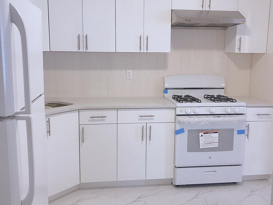 1st image of 45-XX 220th St Floor 3