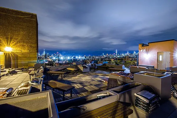 Rented by Nooklyn NYC LLC | media 73