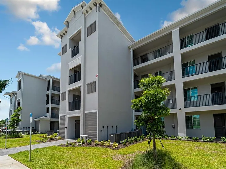 12280 Wellen Golf St #105 — Photo 19