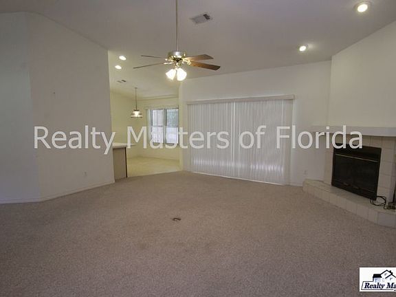 4th image of 921 Crystal Creek Cir