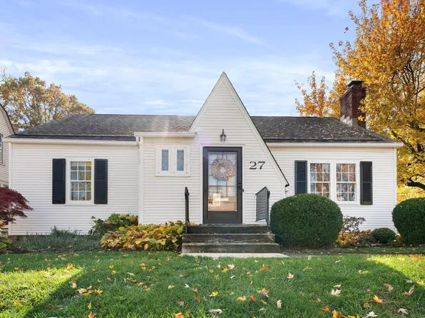 27 Woodland Ave, Delaware, OH 43015