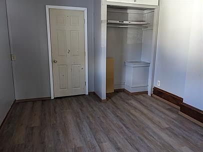 2nd image of 306 6th St SE