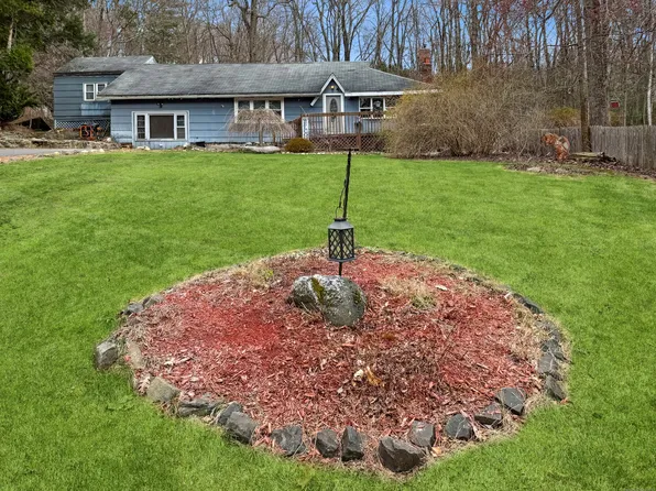 9 Lake View Terrace, Stafford, CT 06076
