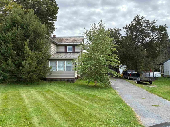372 East Main Street, Poultney, VT 05764