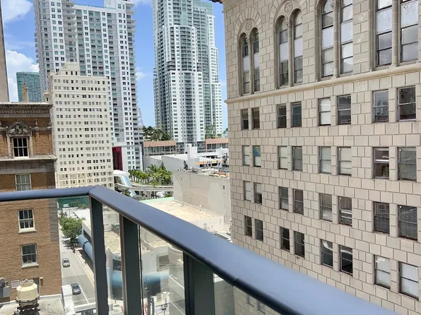 151 SE 1st St, Miami, FL