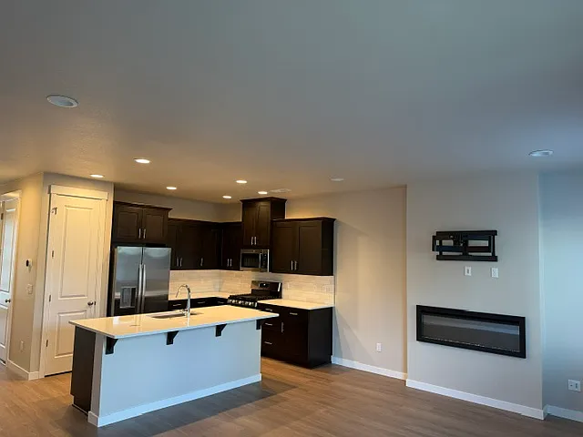 11227 SE Pleasant Valley Pkwy — Photo 2