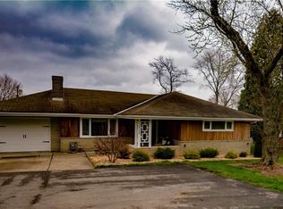 2938 Brodhead Rd, Aliquippa, PA 15001