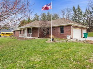 12129 Cedarview Dr, Mooresville, IN 46158