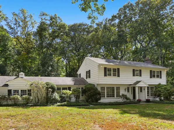 3 Dundee Road, Stamford, CT 06903