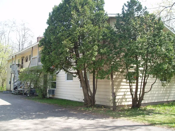 533 Marshall Rd APT 1, New Richmond, WI 54017