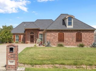 195 Stephanie Dr, Orange, TX 77630