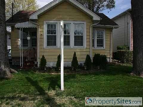 1st image of 555 Wadleigh Ave