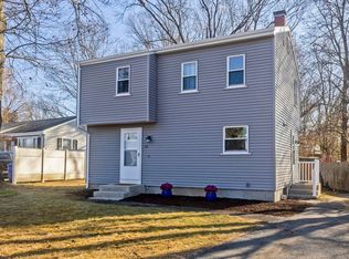 83 Hazen St, Springfield, MA 01119