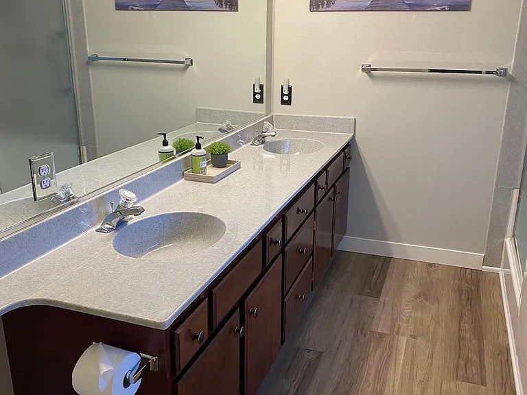 2312 E Timbercrest Ct — Photo 10
