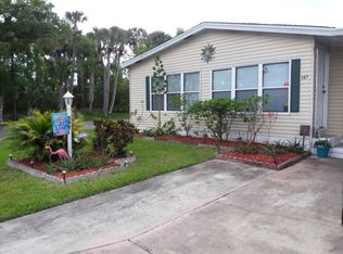 587 Waveside Dr, Melbourne, FL 32934