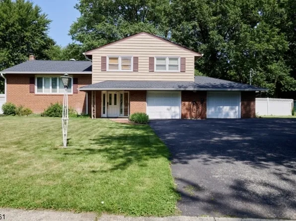 114 Marmora Rd, Parsippany, NJ 07054