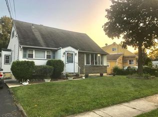 22 Colonial Rd, Roselle, NJ 07203