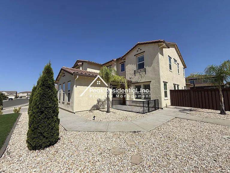 3535 Heron Ct — Photo 3